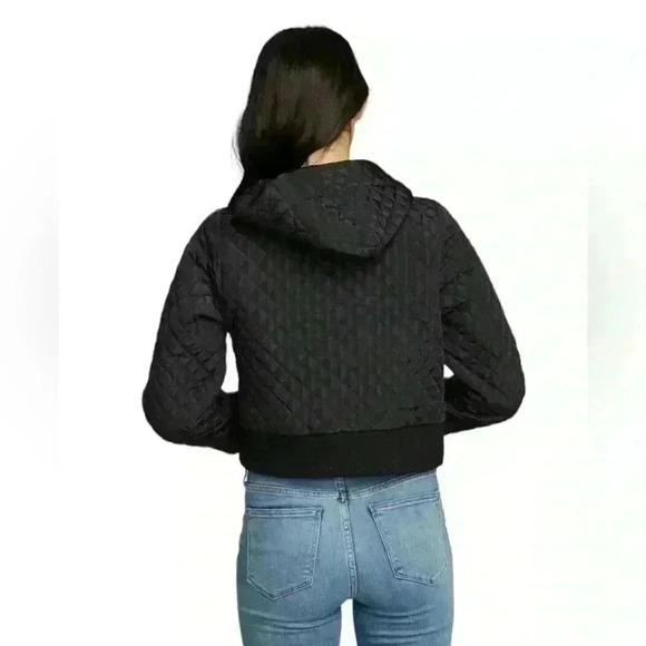 CHASER Cropped Black Hooded Jacket With Quilted Diamond Stitching Size Medium - Picture 3 of 11
